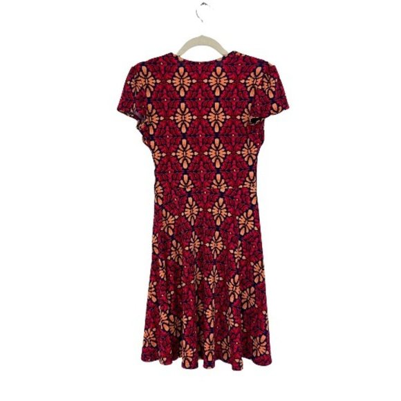 Leota Floral Faux Wrap Dress Red/Black Size PS Surplice V-Neck - Picture 2 of 5